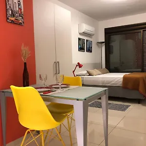 Apartamento Perfeito Casemiro, 199 - Retirada Chaves Mediante Agendamento Com Uma Hora De Antecedencia Com Andreia Ou Luis, Porto Alegre